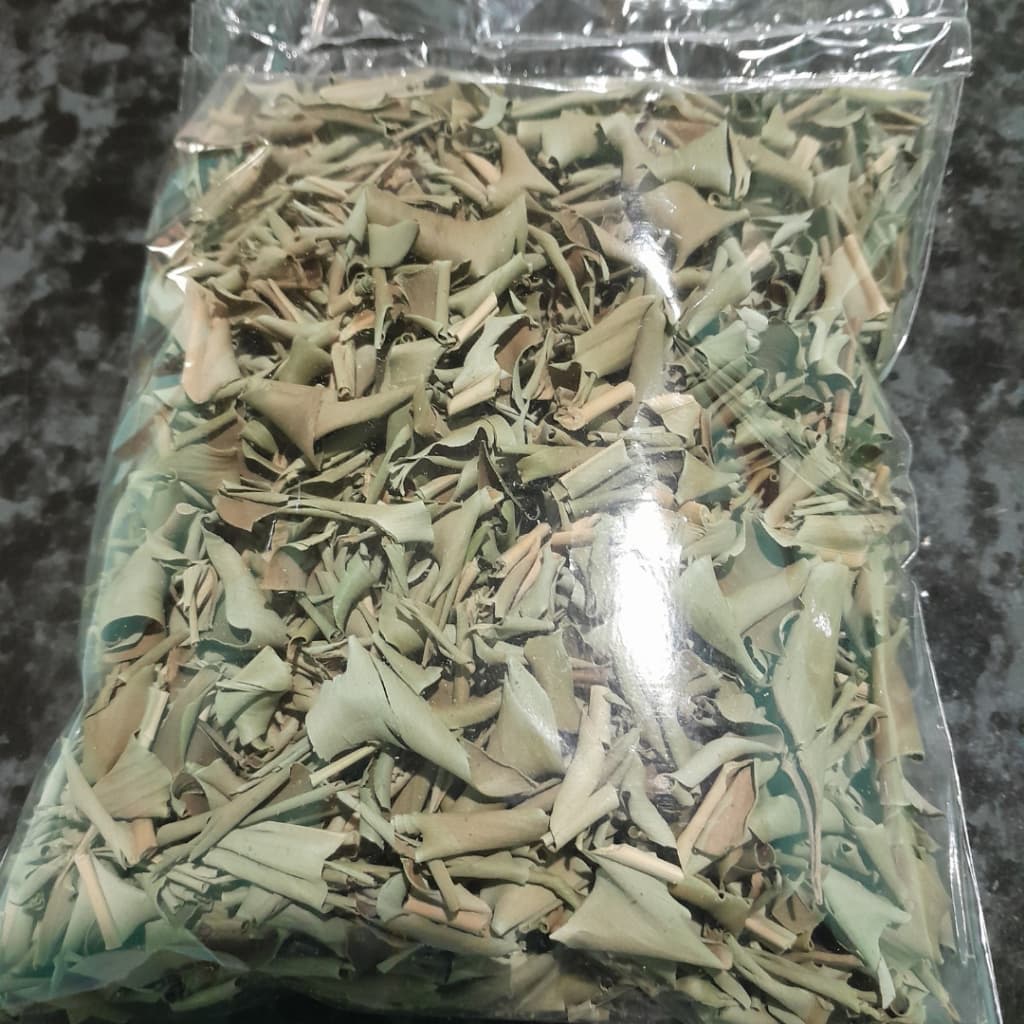 Chá Colonia/ chá de Melissa/ chá de Mulungu/ chá de Capim Cidreira/ chá Serralha/ chá de Aroira Salsa/ escolha seu chá.