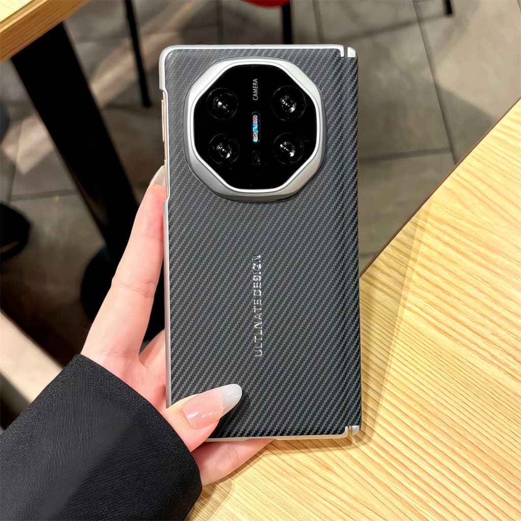 A capa para celular Huawei Collector's Edition é compatível com Mate X3, Mate X5 e Mate X6, apresentando atração magnéti